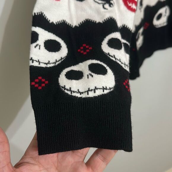 Disney Red Black The Nightmare Before Christmas Jack Skellington Sweater Large - Picture 3 of 6